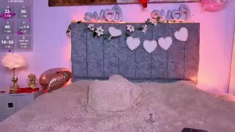 megan do santos online show from 02/15/26, 08:02