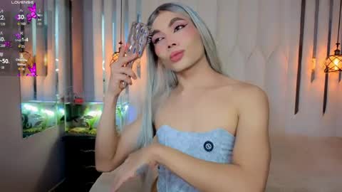 megan do santos online show from 05/15/26, 01:18