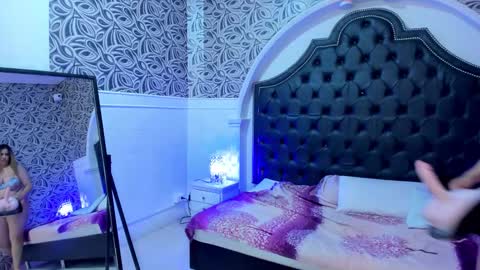 megan_jall online show from 12/14/25, 03:01