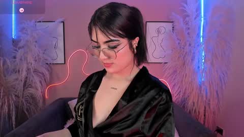     online show from 12/29/24, 05:01