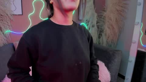     online show from 01/21/25, 12:50