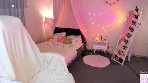 Megan Nelson online show from 02/04/26, 11:16