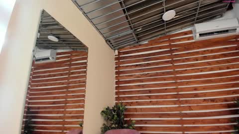 megan_raiin online show from 02/02/25, 06:15