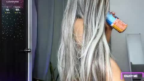 Megan online show from 05/28/26, 08:44