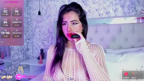 Snapshot of megan_rossee1 chatting on 02/05/25, 10:41 MEGAN online show from 02/05/25, 10:41