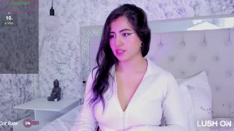 Snapshot of megan_rossee1 chatting on 02/18/25, 01:55 MEGAN online show from 02/18/25, 01:55