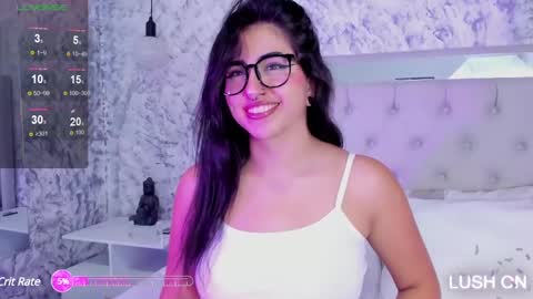 Snapshot of megan_rossee1 chatting on 03/08/25, 11:27 MEGAN online show from 03/08/25, 11:27