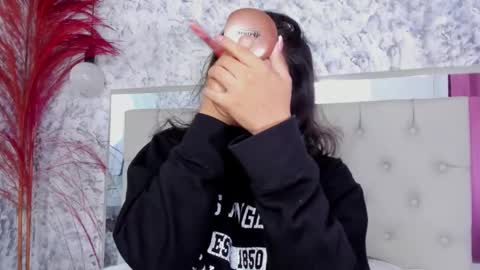 Snapshot of megan_rossee1 chatting on 12/01/25, 11:15 MEGAN online show from 12/01/25, 11:15