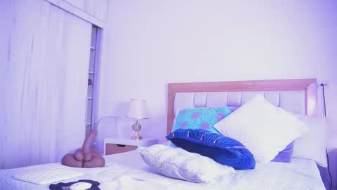 megan online show from 11/26/25, 03:07