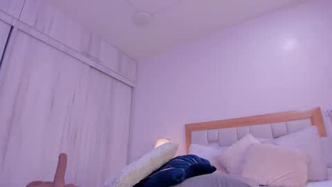 megan online show from 12/16/25, 03:11