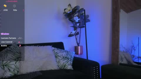 megan_shyne online show from 04/17/26, 06:16