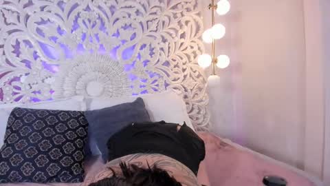 Megan  online show from 12/19/25, 08:16