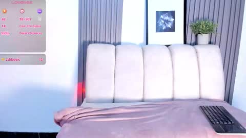 Megan  online show from 03/12/26, 06:58