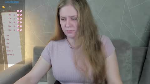 Megan Mon Fri  1600-2200pm Tue Wen Sat 0900-1600pm online show from 12/16/24, 03:54