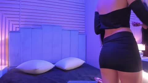 Jazmin  online show from 03/12/25, 11:53