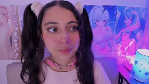 Megan  online show from 02/04/25, 10:54