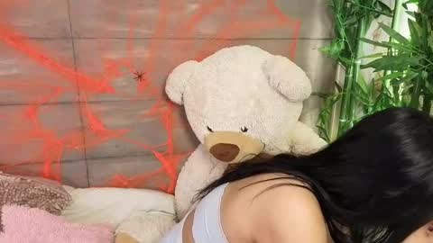 Megan  online show from 10/12/25, 02:05