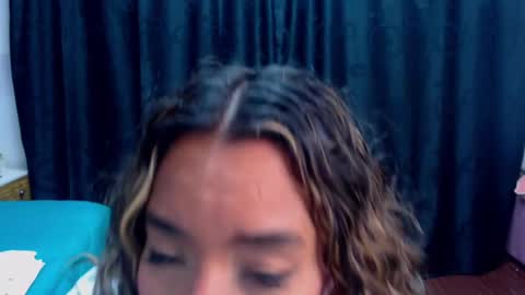 M E G A N   online show from 02/08/25, 08:10