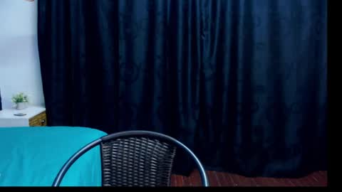 Snapshot of meganadriels96 chatting on 02/09/25, 07:41 M E G A N online show from 02/09/25, 07:41