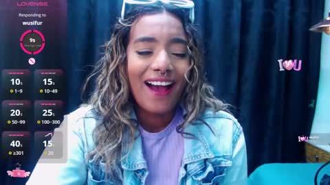 Snapshot of meganadriels96 chatting on 03/11/25, 07:25 M E G A N online show from 03/11/25, 07:25