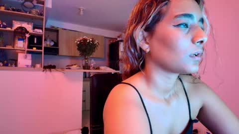 M E G A N   online show from 02/13/26, 03:02