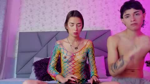 meganandtayler online show from 12/05/25, 12:25