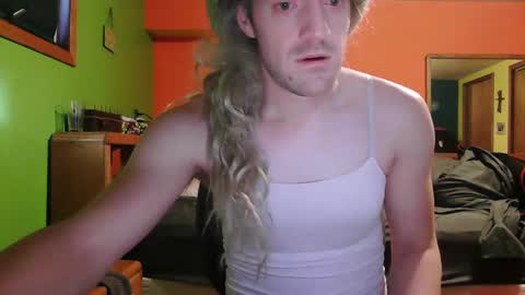 Snapshot of meganfitzy chatting on 01/19/25, 03:42 GlamTransGoddess online show from 01/19/25, 03:42