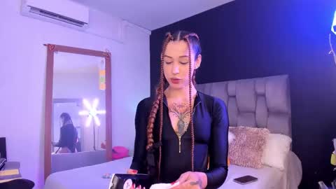 Emma Cyrus online show from 02/28/26, 10:33