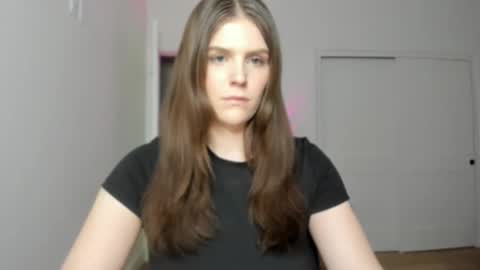 Megan online show from 02/13/25, 04:32