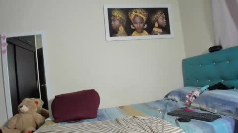 megan        online show from 12/22/25, 04:31