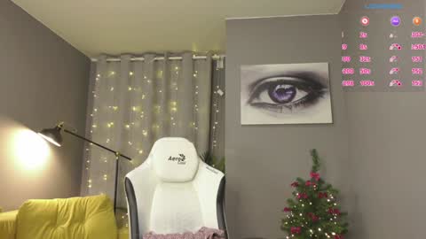 Snapshot of meganiex chatting on 12/29/24, 08:22 MeganieX online show from 12/29/24, 08:22