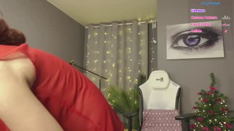 Snapshot of meganiex chatting on 01/04/25, 07:55 MeganieX online show from 01/04/25, 07:55