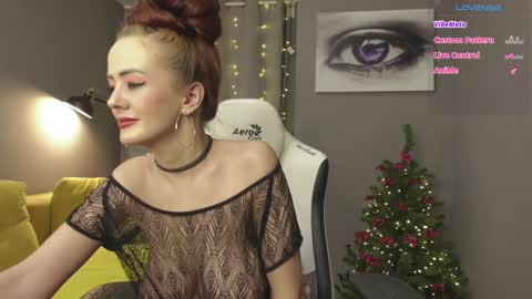 Snapshot of meganiex chatting on 01/10/25, 02:25 MeganieX online show from 01/10/25, 02:25