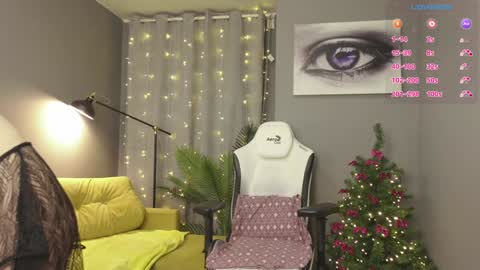 Snapshot of meganiex chatting on 01/10/25, 05:26 MeganieX online show from 01/10/25, 05:26