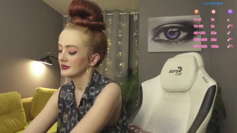 Snapshot of meganiex chatting on 03/10/25, 02:28 MeganieX online show from 03/10/25, 02:28