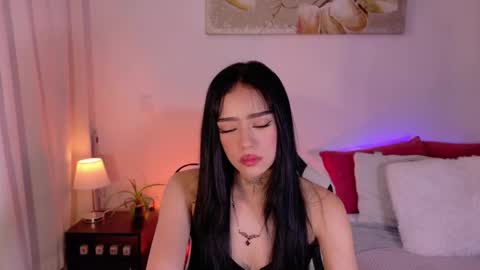 megan lake online show from 04/15/26, 04:03