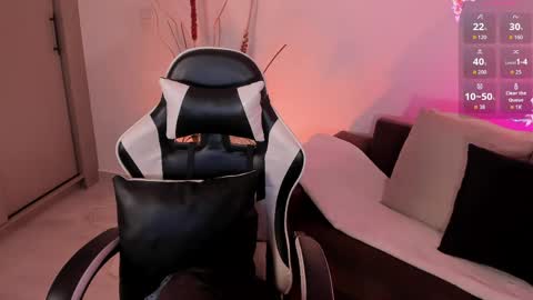megan lake online show from 05/10/26, 01:16