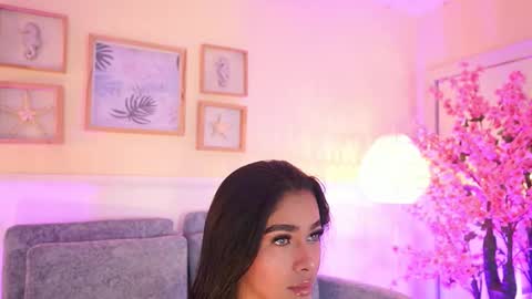 Snapshot of meganlowell chatting on 01/31/26, 07:11 Megan Lowell online show from 01/31/26, 07:11