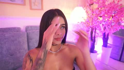 Snapshot of meganlowell chatting on 02/23/26, 07:55 Megan Lowell online show from 02/23/26, 07:55