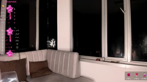 Snapshot of megann__sweet chatting on 01/15/25, 10:17 Mara online show from 01/15/25, 10:17