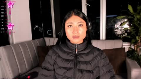 Snapshot of megann__sweet chatting on 01/22/25, 10:29 Mara online show from 01/22/25, 10:29