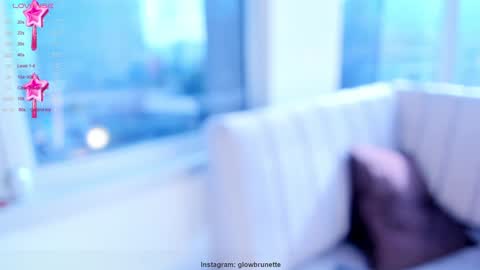 Snapshot of megann__sweet chatting on 01/23/25, 01:35 Mara online show from 01/23/25, 01:35