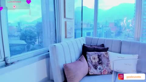 Snapshot of megann__sweet chatting on 02/09/25, 01:46 Mara online show from 02/09/25, 01:46