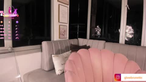 Snapshot of megann__sweet chatting on 02/21/25, 10:17 Mara online show from 02/21/25, 10:17