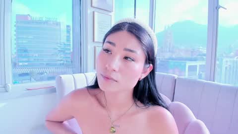 Snapshot of megann__sweet chatting on 03/02/25, 01:38 Mara online show from 03/02/25, 01:38