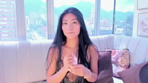 Snapshot of megann__sweet chatting on 03/08/25, 04:17 Mara online show from 03/08/25, 04:17