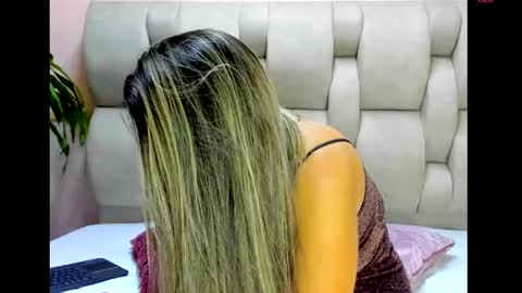 Megan online show from 09/18/25, 11:34