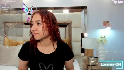 Snapshot of megannherrera chatting on 12/03/25, 11:52 Megan online show from 12/03/25, 11:52