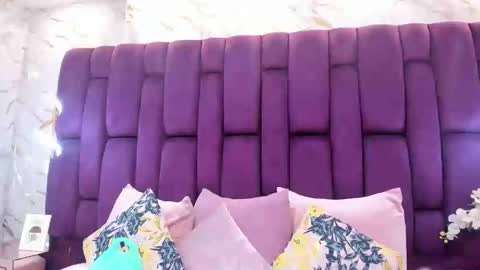 Megan  online show from 05/04/26, 07:32