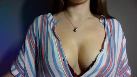 Snapshot of megannmay chatting on 09/24/25, 06:55 MegannMay online show from 09/24/25, 06:55